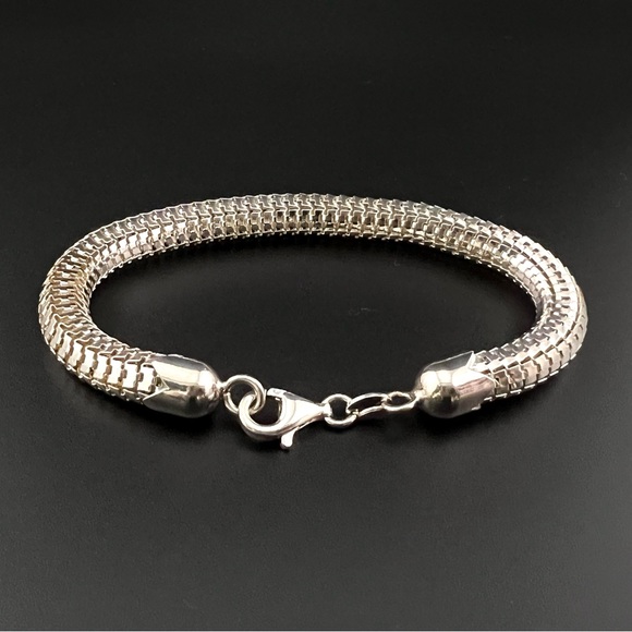 Sterling Silver High Polished Italian Mesh Tube Chain Bracelet 8”. - Picture 1 of 7